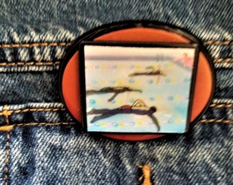 OOAK Vintage Swimmers Lenticular Pin