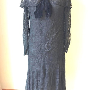 1920s Black Lace Flapper Dress: Downton Abbey Style, Velvet Bow