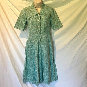 old fashioned cotton house dresses two pockets Vintage Cotton House Dress -