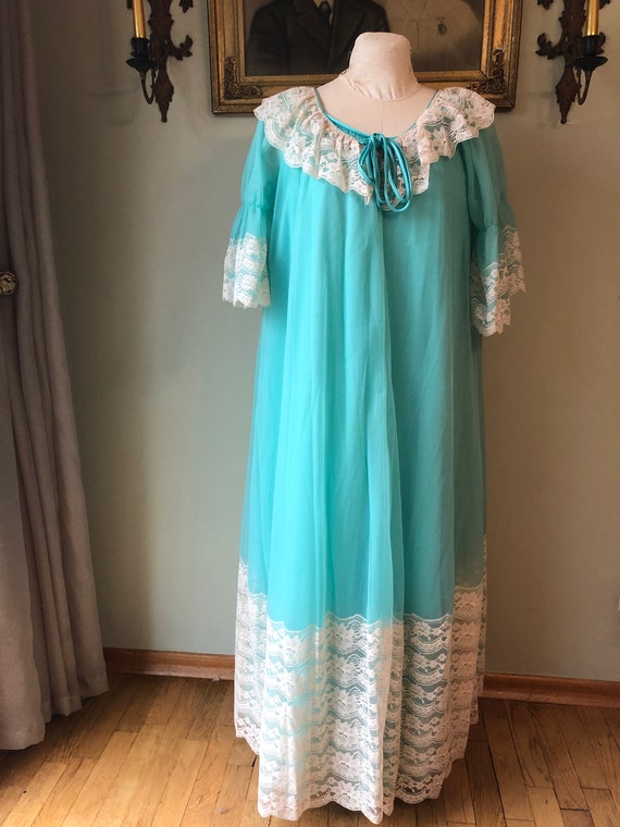 1960s/ 1970s VintageTurquoise Chiffon Nightgown Pe
