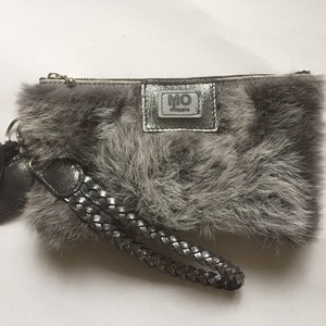 Leren clutch / portemonnee / tasje met vacht voor mobiel, pasjes, geld black silver bunny