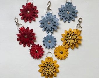 Leren bloem sleutelhanger - tashanger w 2 odmianach