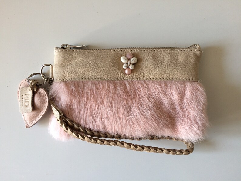 Leren clutch / portemonnee / tasje met vacht voor mobiel, pasjes, geld furry pink butterfly