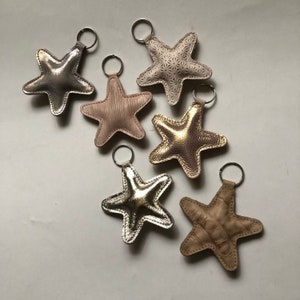 Leren sleutelhanger ster star