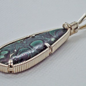 Malachite Pendant in Silver -- GreenSky