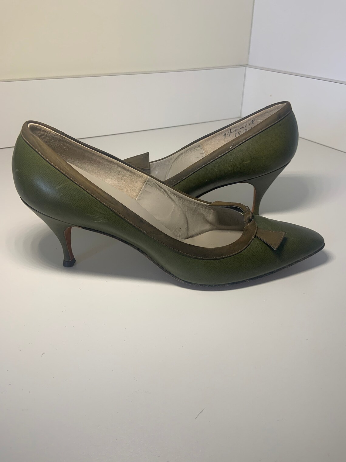 Customcraft Olive Green Pumps Vintage Ladies Shoes Heels Etsy