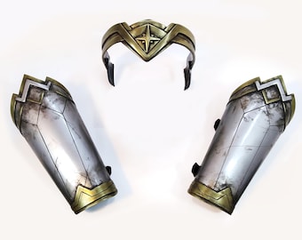 Brazales y tiara de Wonder Woman SOLAMENTE