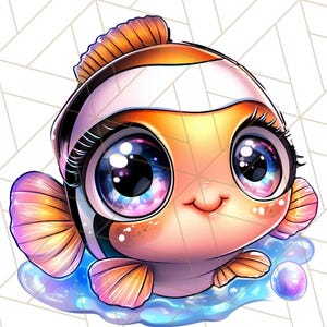 Pu&ograve; includere: Un'illustrazione di un pesce pagliaccio con grandi occhi blu scintillanti e una bocca rosa sorridente. Il pesce &egrave; arancione e bianco con una striscia nera e nuota in uno sfondo blu e viola simile all'acqua.