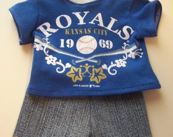 Återvunnen Royals T-shirt och jeansshorts - Passar 18-tums flick- och pojkdockor