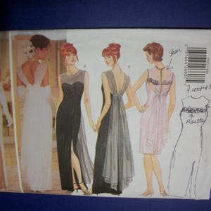 Butterick 5302 Miss/Miss Petite talla 6-8-10 vestido de media rodilla o de noche.  FÁCIL. Doblado de fábrica, sin cortar.