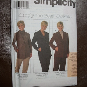 Simplicity 7906 Misses size Y 18-20-22 jackets.  Single or double breasted.  Factory folded, uncut