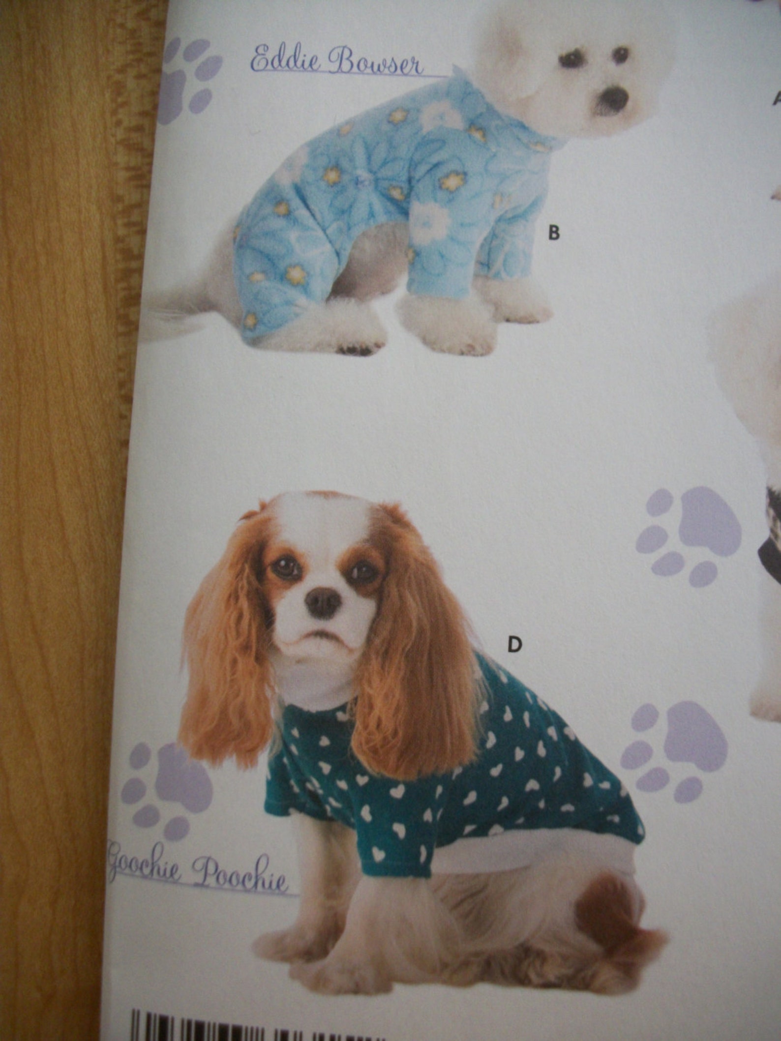 Simplicity 3939 Woofy Wear by Wendy Size A S,M,L Dog Clothes New