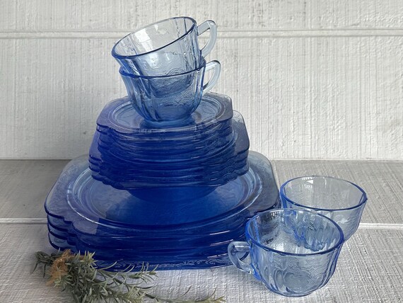 16 Pc Recollection BLUE Indiana Glass 80s Dinner Plate Salad Bowl
