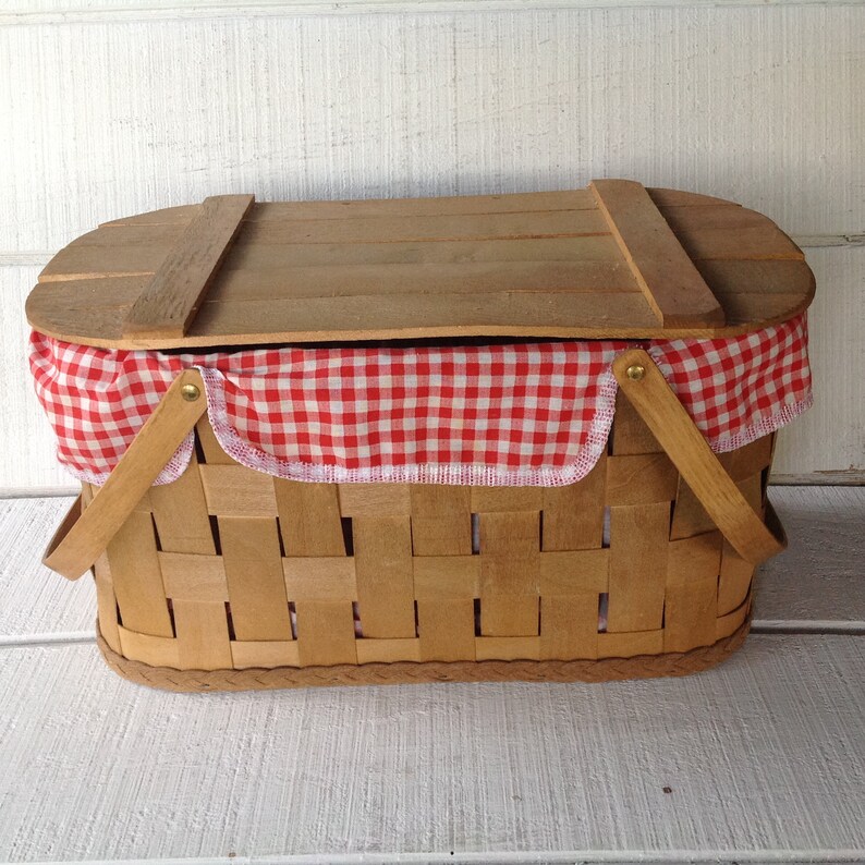Vintage Picnic Basket / Plates Picnic Red and White Check Etsy