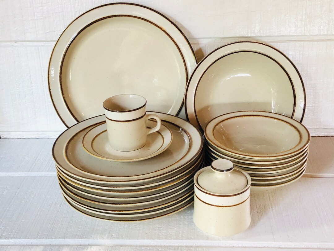 Retro Stoneware Bowls Sango Capri 651 Rainbow Stoneware Japan Bowl