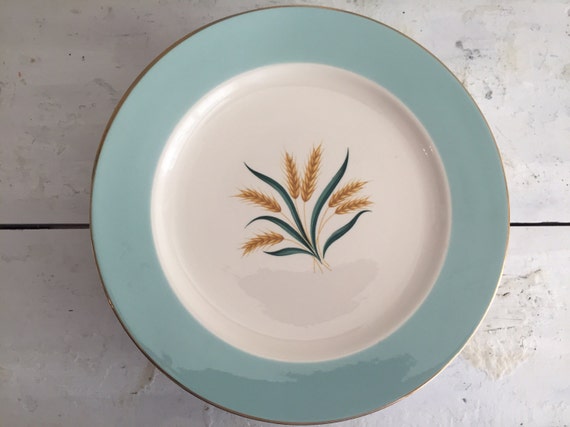 Mid Century China Viking Wheat Dinner Plates - International DS Co