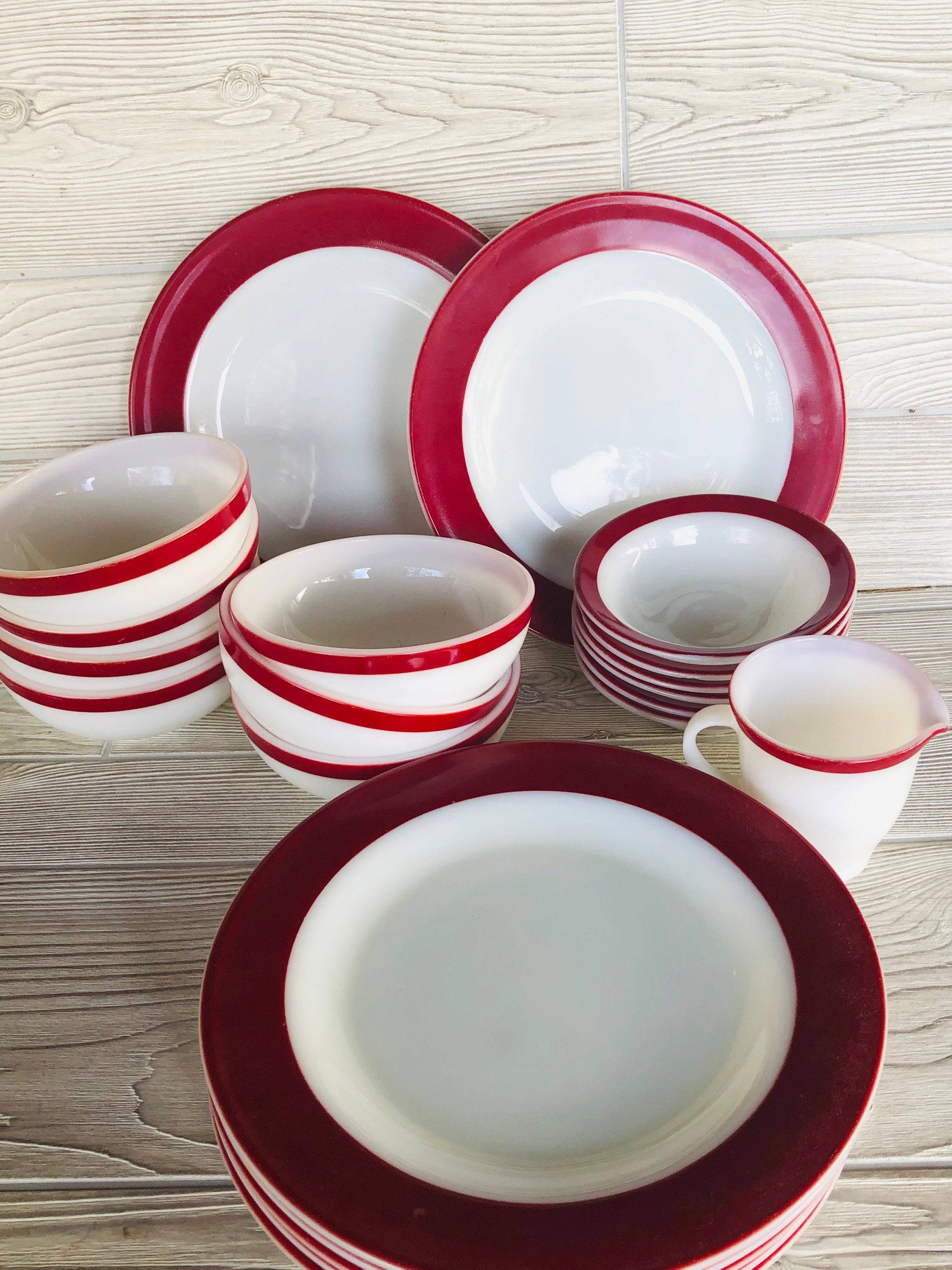 Vintage PYREX Red Band Dinner Plate Chili Dessert Bowl Milk Glass