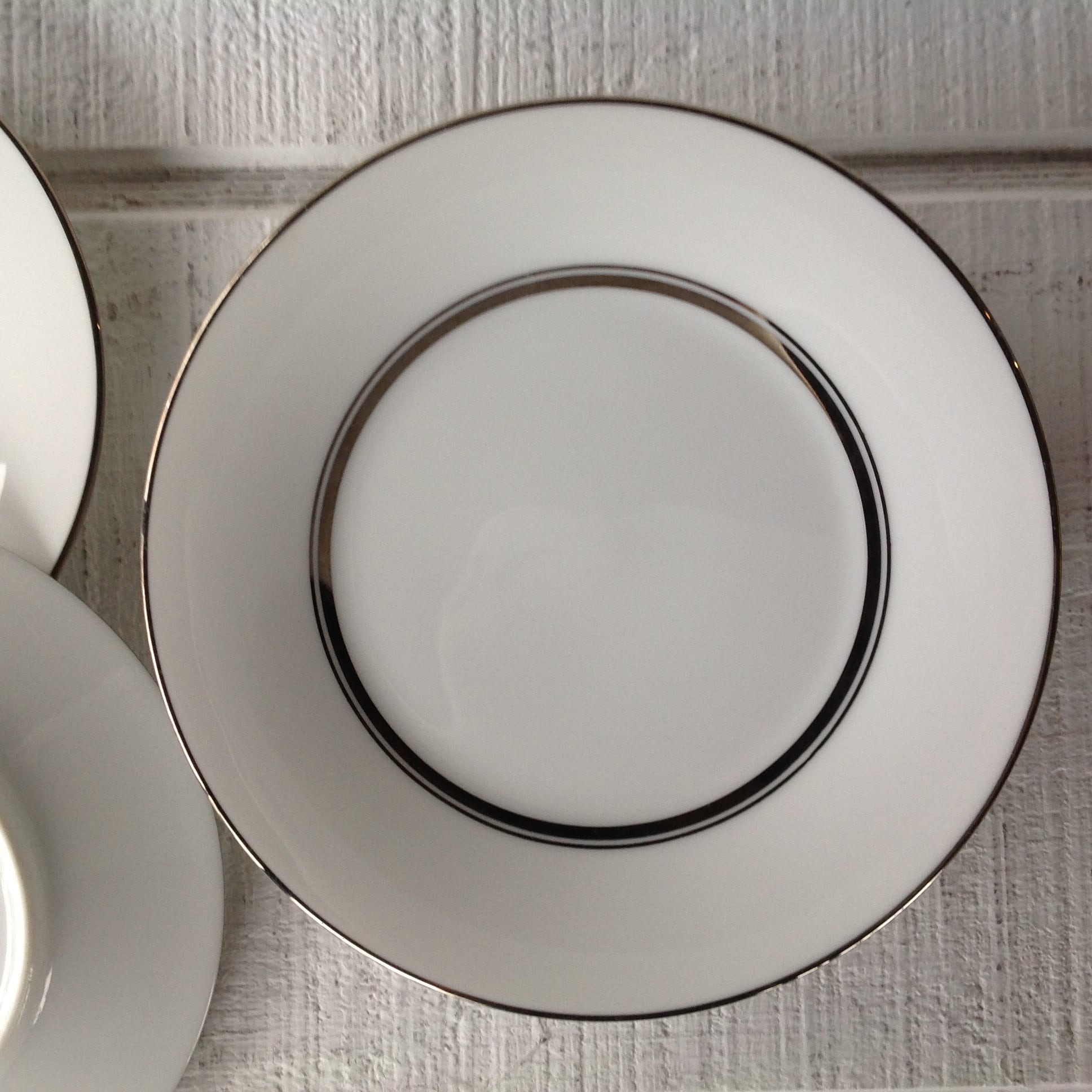 【mku様】old  ❀ 18cm plate (b) 7 Vintage Noritake China Plates Mid Century Platinum & White Coupe