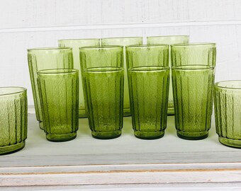 Vintage Anchor Hocking Sprucewood Green glass tumbler 1970s 80s textured water glasses 16 oz 12 oz 9 oz 6 oz juice glass avocado glassware