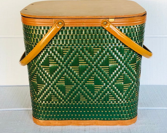 Vintage Picnic Basket Vintage Green and Brown Weave Picnic Basket