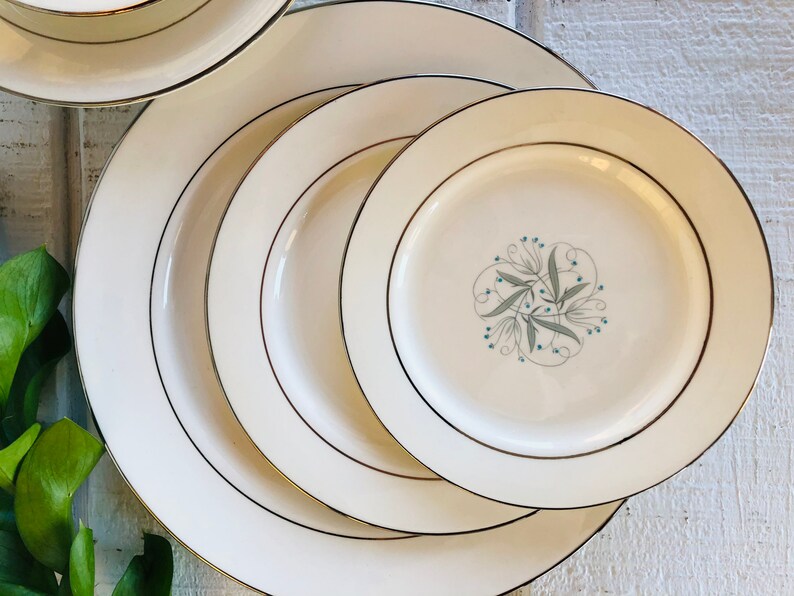 30 Pc Set Homer Laughlin CELESTE Dinnerware 6 Place Settings Etsy