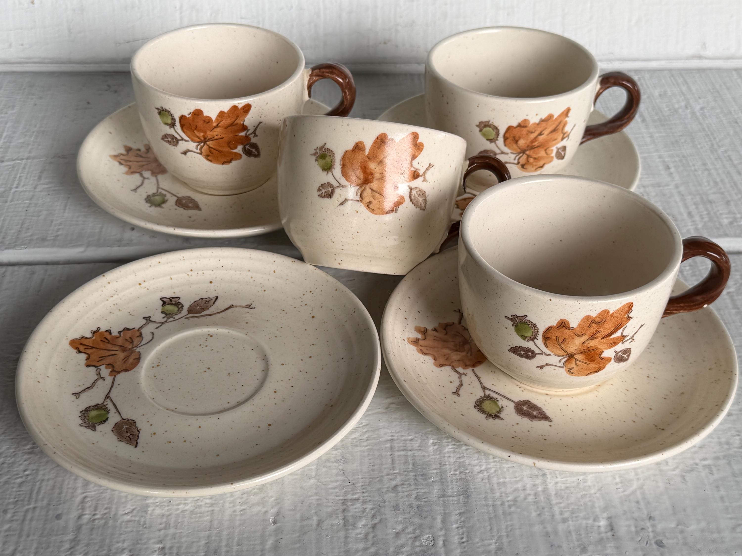Metlox Poppytrail Woodland Gold Dinnerware: Vintage California
