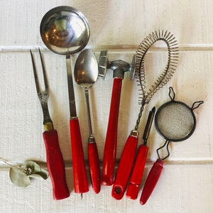 7 pc Primitive Red handled kitchen utensil vintage kitchen Mid century kitchen decor antique cooking utensils wood handles ladle meat fork