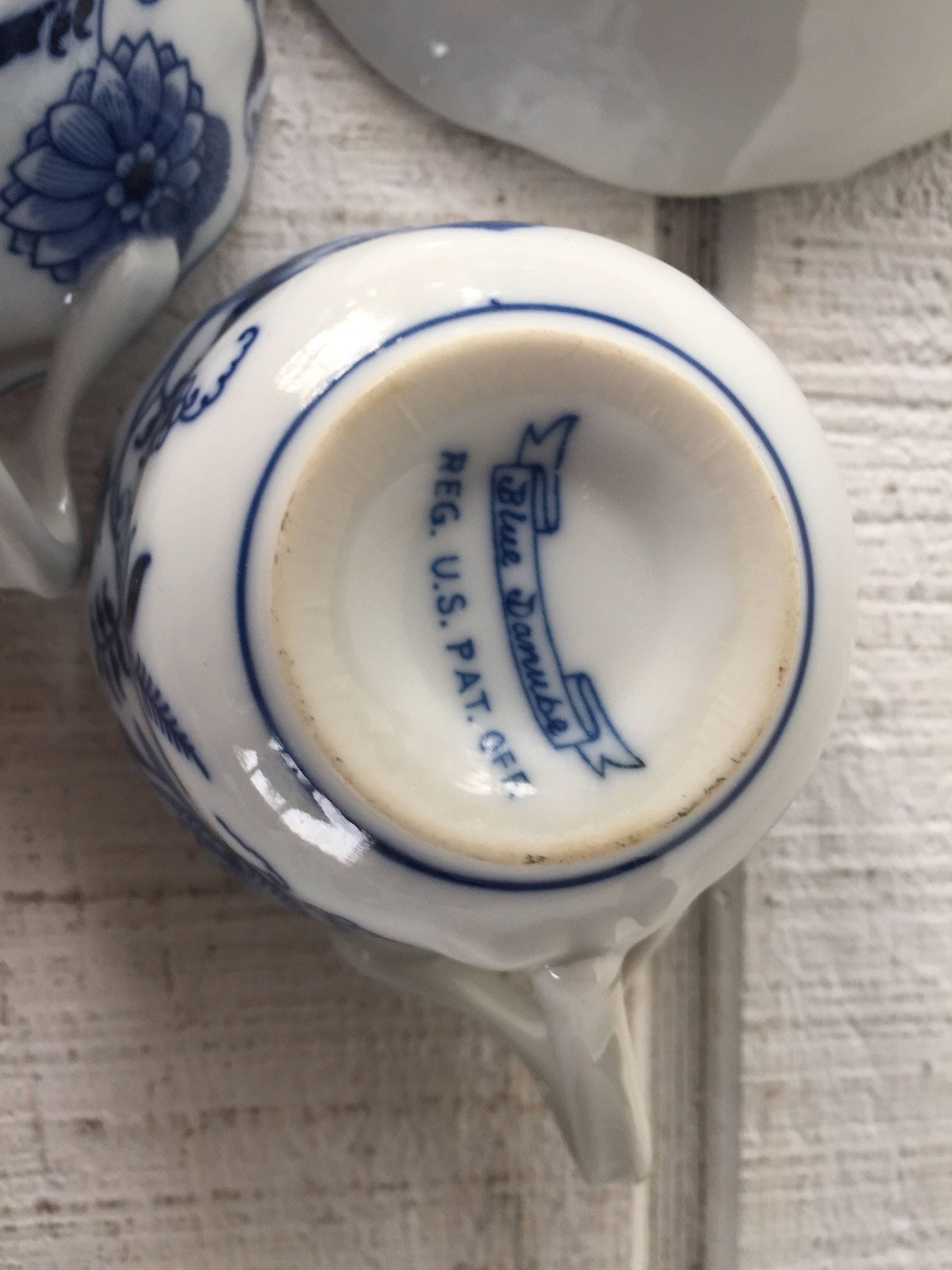 Vintage Blue Danube Japan Blue Onion Pattern Cups and Saucers Vintage ...