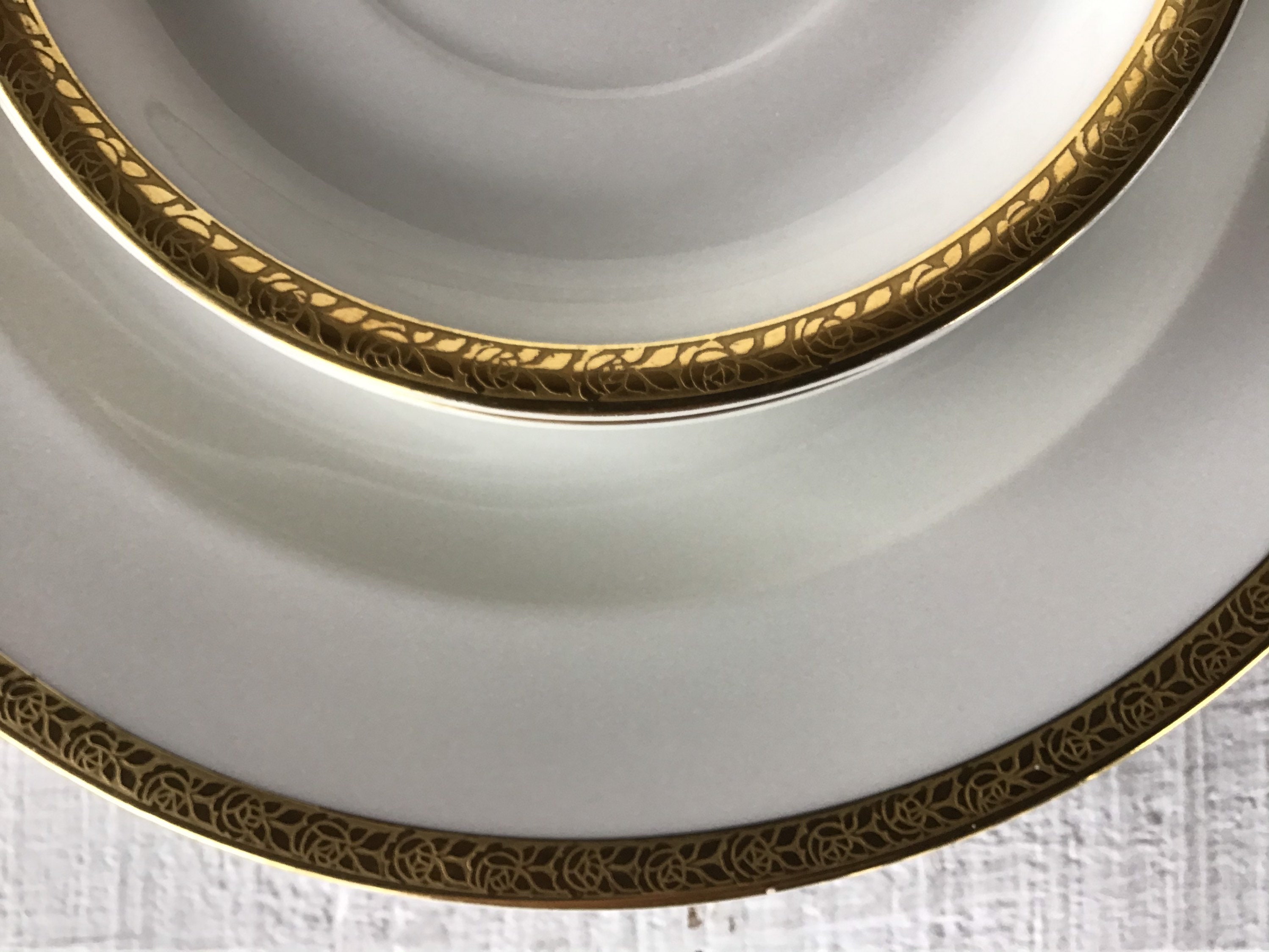 新品 ドイツ製 HUTSCHENREUTHER【D'Oro Lion】大皿6枚 新品 ドイツ製