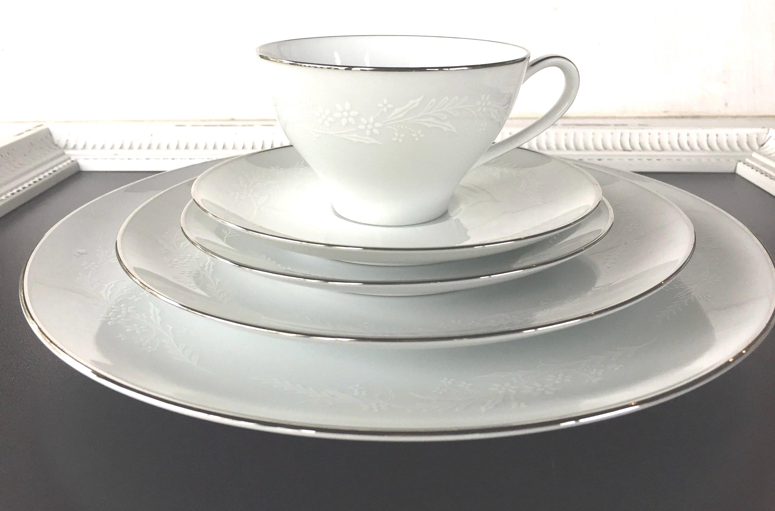 5 Pc Vintage Noritake Georgian China White Flower Platinum Trim