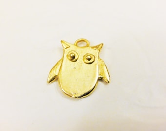 Vermeil, 18k gold over 925 sterling silver owl charm or pendant or earring finding 1pc., vermeil owl, small owl, matte gold owl, vermeil owl
