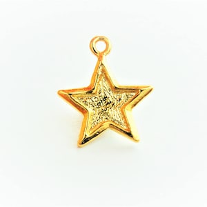 Vermeil, 18K gold pver 925 sterling silver star charm, SHINY  gold Tiny Star Charm, vermeil tiny star, shiny vermeil star charm, gold star