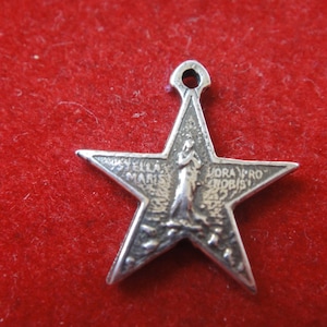 925 sterling silver oxidized star charm silver star, star with Virgin Mary silver rosary finding, Mary, Star of the Sea or Stella Maris star