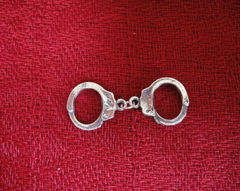 925 sterling silver oxidized  handcuff charm, sterling silver handcuff charm, silver handcuff, handcuff, silver hand cuff charm connector