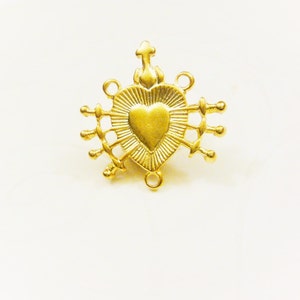Vermeil, 18k gold over 925 sterling silver  holy Sacred Heart connector, matte gold sacred heart, religeous medallion sacred heart, heart