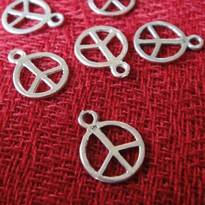 925 sterling silver oxidized peace sign charm, pendant 1 pc., sterling silver peace sigh charm, silver peace sign, silver peace charm, peace