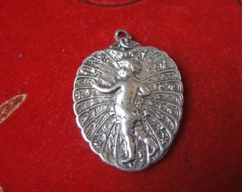 Dije de ángel oxidado de plata de ley 925, ángel de plata, dije de ángel, dije de ángel de plata de ley, dije de ángel, ángel, dije de angelito