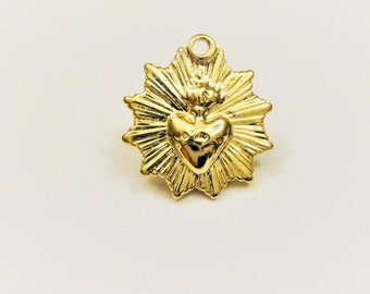 Vermeil, 18k gold over 925 sterling silver holy Sacred Heart, Shiny vermeil sacred heart, religious medallion, sacred heart pendant, heart