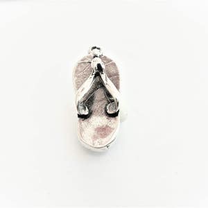 925 sterling silver flip flop charm, silver flip flop, silver sandal, sterling silver flip flop charm, hawaiian charm