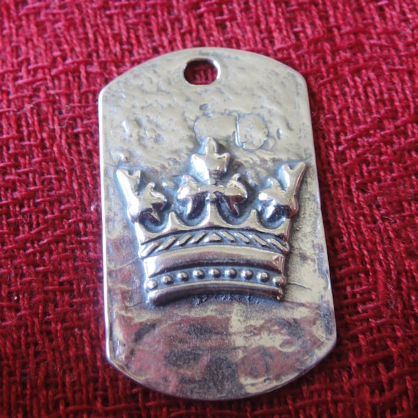 925 Sterling Silver Oxidized Crown pendant, Crown Dog Tag, pendant, sterling silver square pendant, pendant with crown, dog tag crown