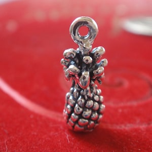 925 sterling silver oxidized little pineapple, silver pineapple, pineapple, silver pineapple charm, fruit charm, nature charm, pineapple