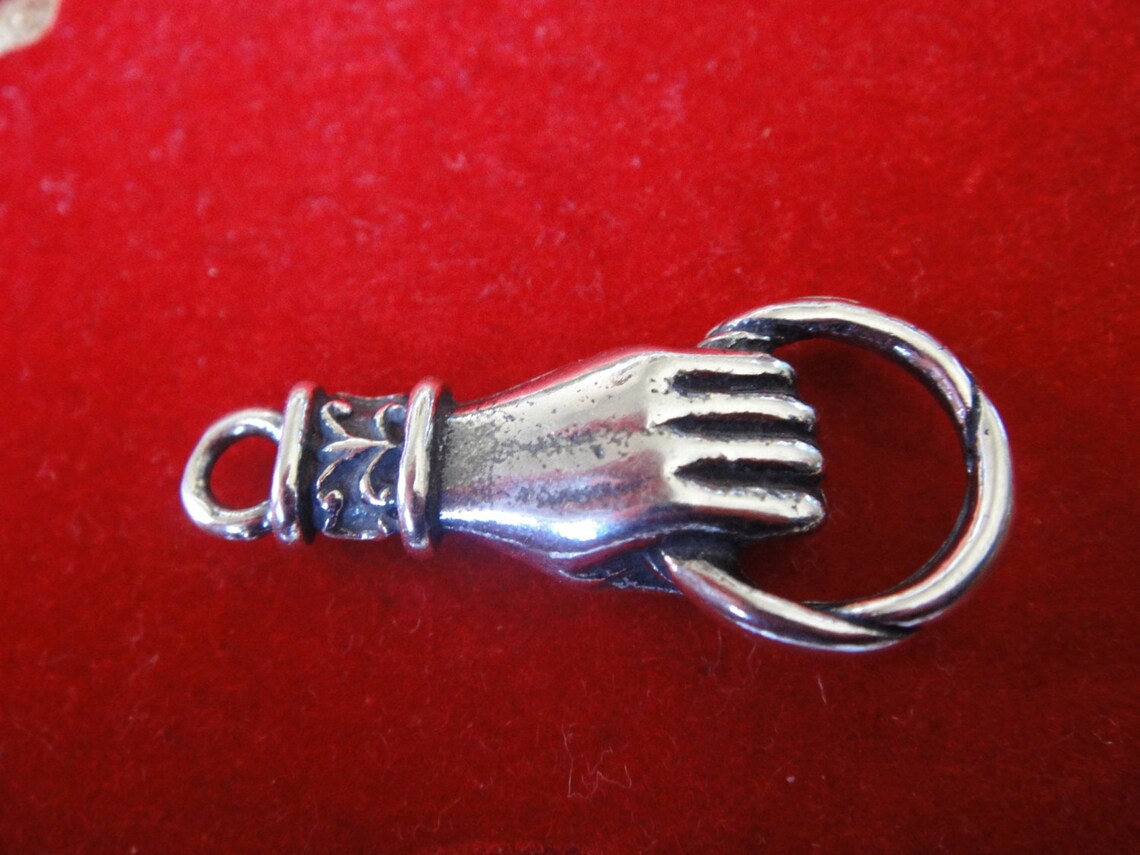 925 Sterling Silver Oxidized Hand Holding Ring Connector Hand Etsy