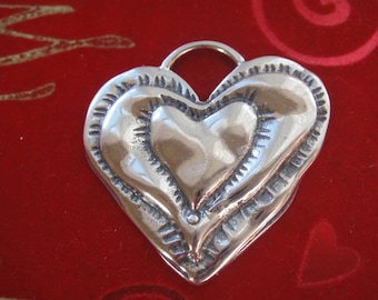 Stor hjärtberlock eller hänge i oxiderat 925 sterlingsilver, silverhjärta, stort hjärta, hjärta, stort hjärta i sterlingsilver, stort silverhjärta