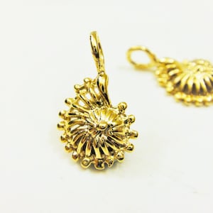 1 pc.Vermeil, 18k gold over 925 sterling silver sea shell charm, sea shell charm, sea shell, shiny vermeil sea shell,silver charms, sea life