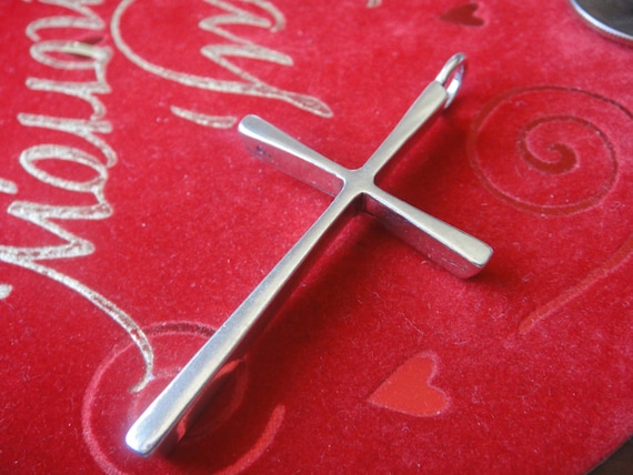 Silver filigree cross pendant | online sales on