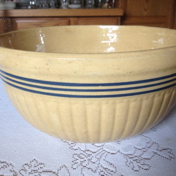 VIntage Blue Striped Yellow Ware Mixing Bowl Salad  or Serving Bowl - 11 inches Wide