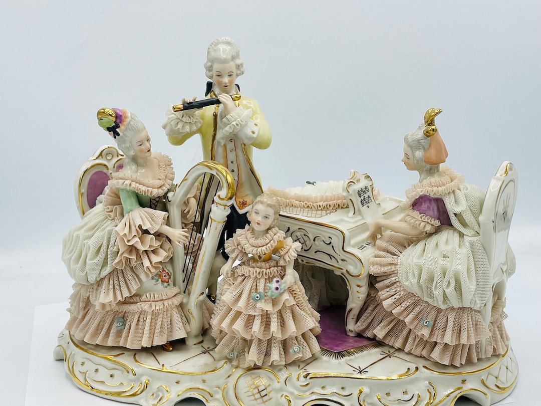 Vintage Dresden Art Musician Porcelain Figurine W R Mark Wilhem