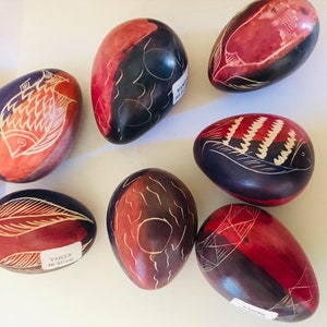Vintage (7) African Kisil Soap Stone Hand Carved Eggs  -Nice Condition