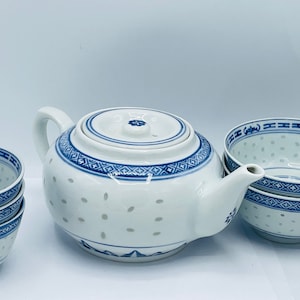 Vintage Rice Pattern Tea Set Traditional Chinese Teapot and 3 Cups and 2 bowls set