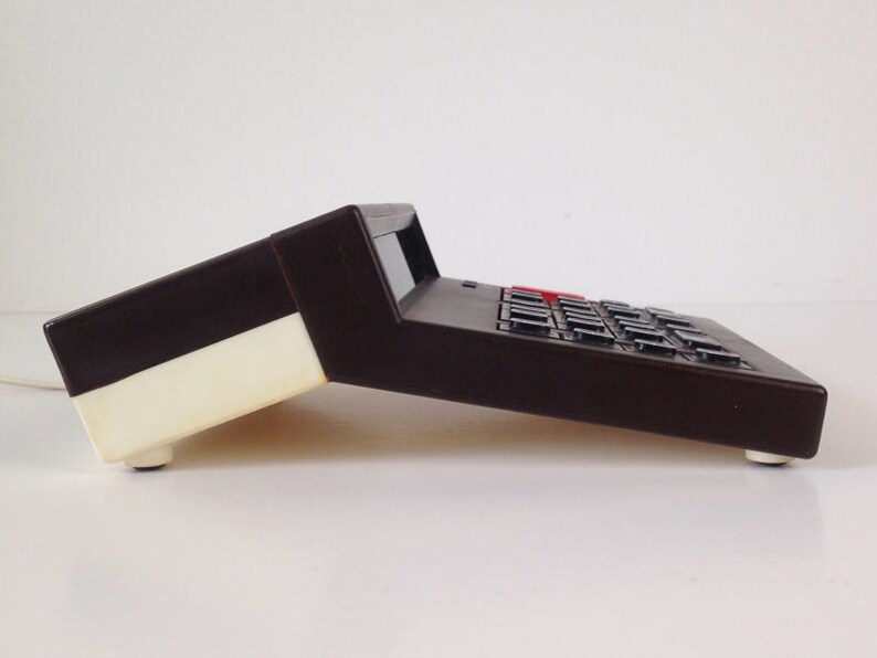 Vintage Soviet Calculator Elektronika MK 42 \u042d\u043b\u0435\u043a\u0442\u0440\u043e\u043d\u0438\u043a\u0430 \u041c\u041a-42 USSR 80s